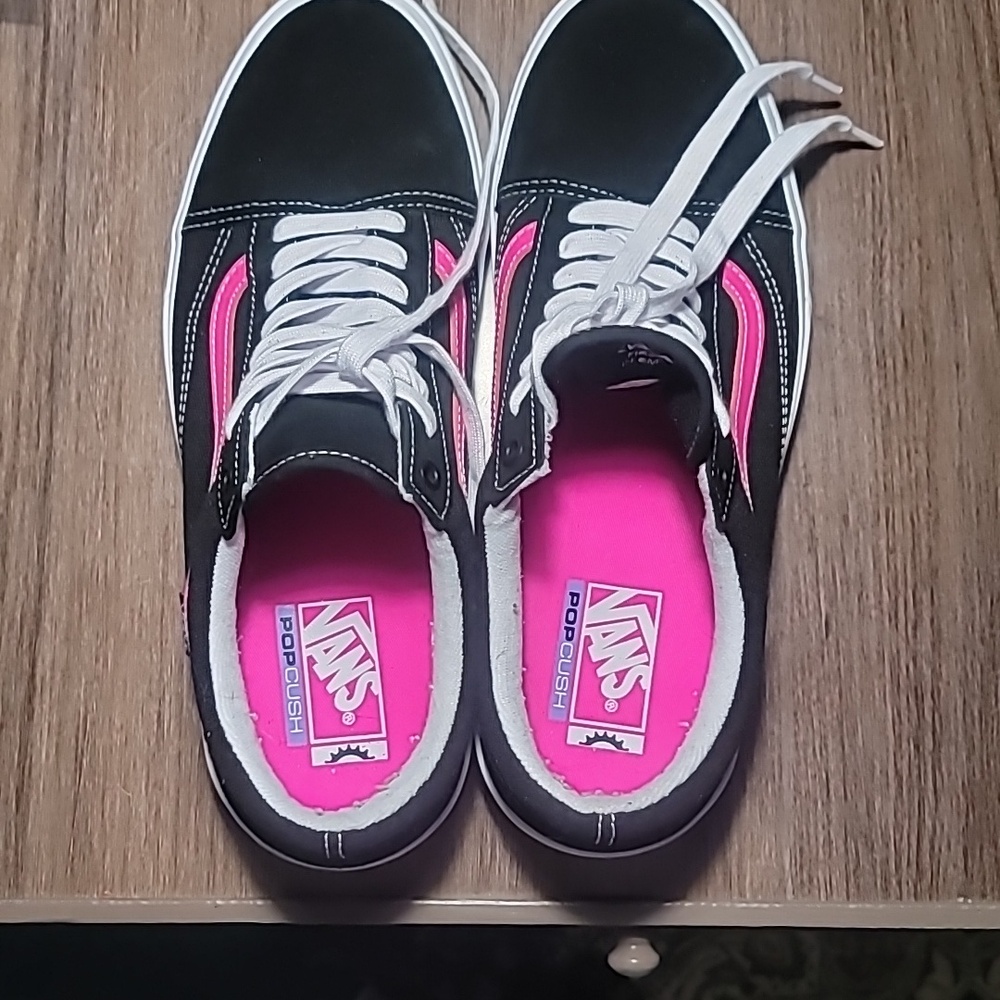 Men's size 11 "First in BMX" VANS. Old Skool pre-owned, like new, wore 3 times.